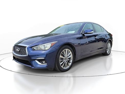 Used 2022 INFINITI Q50 Luxe AWD/4WD image 2