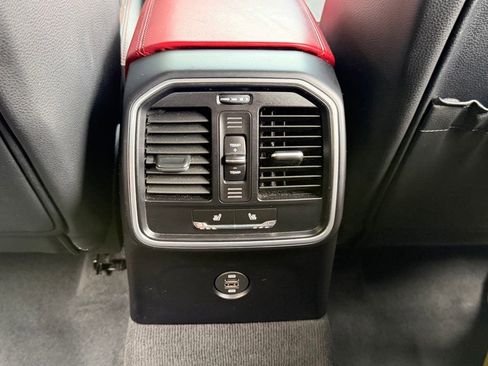 Used 2018 Porsche Macan Sport Edition AWD/4WD image 52