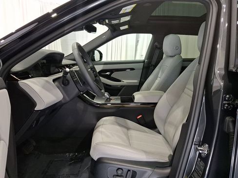 Certified 2026 Land Rover Range Rover Evoque S AWD/4WD image 12
