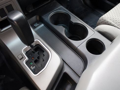 Used 2012 Toyota Tundra 4x4 Double Cab image 40