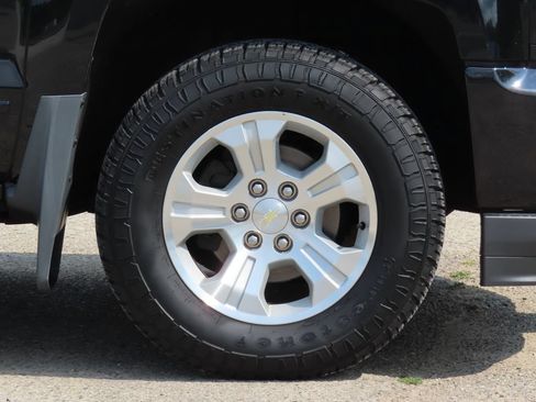 Used 2017 Chevrolet Silverado 1500 LT w/ All Star Edition AWD/4WD image 13