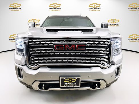 Used 2021 GMC Sierra 2500 Denali AWD/4WD image 2