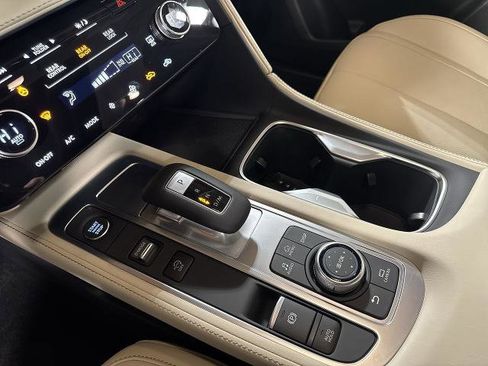 Certified 2025 INFINITI QX60 Pure image 24