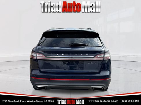 Used 2019 Lincoln Nautilus Reserve AWD/4WD image 6