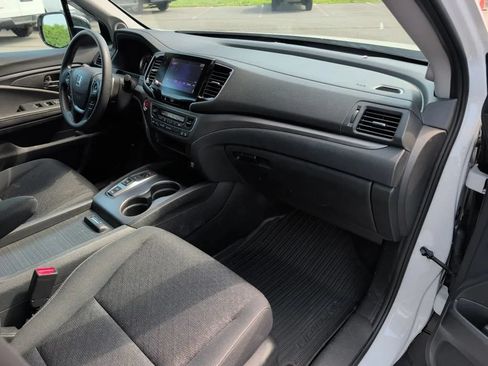 Used 2021 Honda Ridgeline Sport image 26