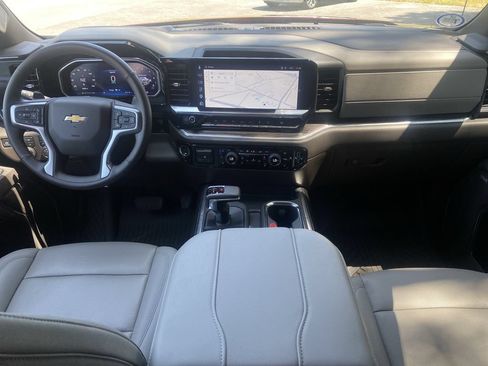 Used 2026 Chevrolet Silverado 1500 LTZ AWD/4WD image 15