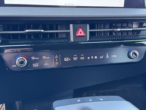 Used 2023 Kia EV6 GT image 28