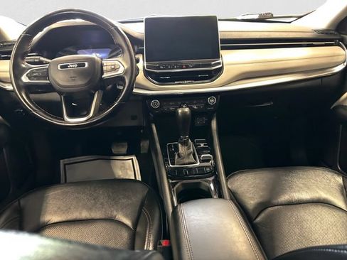 Used 2022 Jeep Compass Limited AWD/4WD image 10