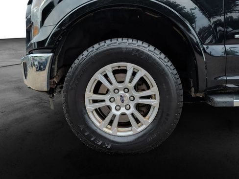 Used 2016 Ford F150 Lariat w/ Equipment Group 501A Mid AWD/4WD image 9