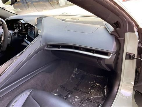 Used 2024 Chevrolet Corvette Stingray Coupe w/ Z51 Performance Package RWD image 14