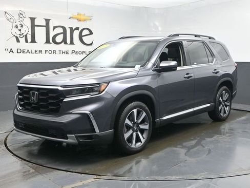 Used 2023 Honda Pilot Touring image 34