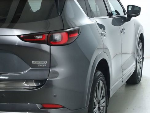 Certified 2025 MAZDA CX-5 Signature image 15