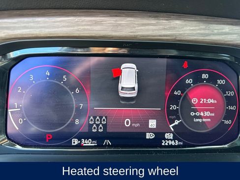 Used 2025 Volkswagen Atlas SEL image 15