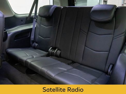 Used 2020 Cadillac Escalade ESV Luxury image 18