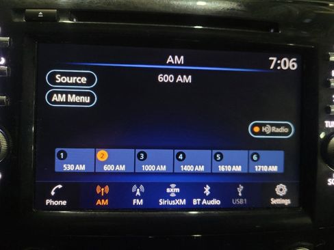 Used 2020 Nissan Murano SL w/ Moonroof Package image 25