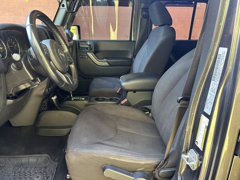 Used 2017 Jeep Wrangler Unlimited Sport w/ Quick Order Package 24S image 11