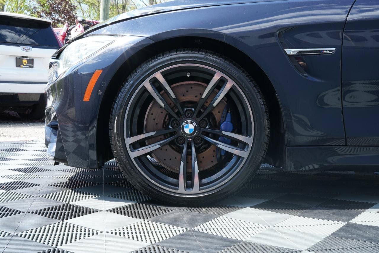 Used 2016 BMW M4 Coupe w/ Executive Package RWD image 81