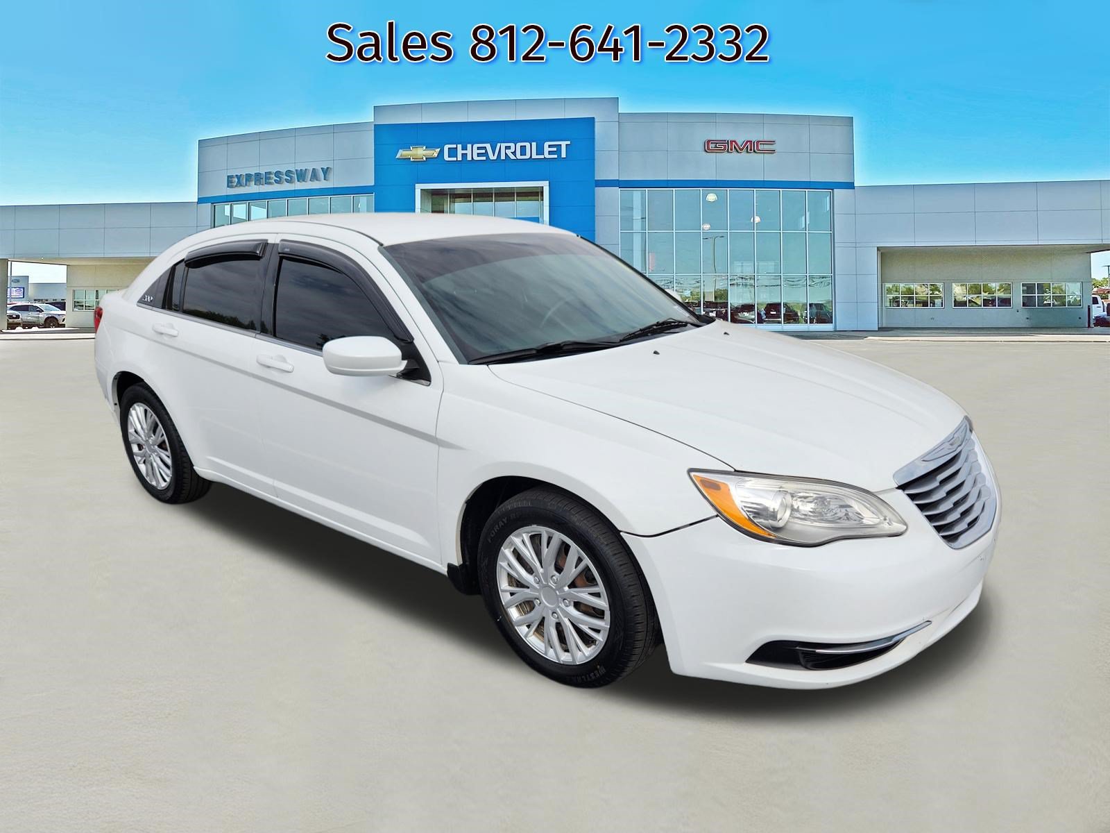 Used 2014 Chrysler 200 LX FWD image 1