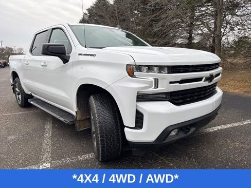 Used 2022 Chevrolet Silverado 1500 RST image 2