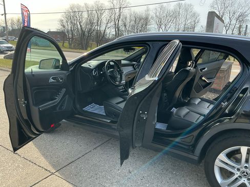 Used 2020 Mercedes-Benz GLA 250 GLA 250 4MATIC SUV image 10