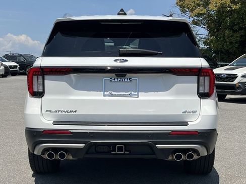 Used 2025 Ford Explorer Platinum w/ Ultimate Package AWD/4WD image 42