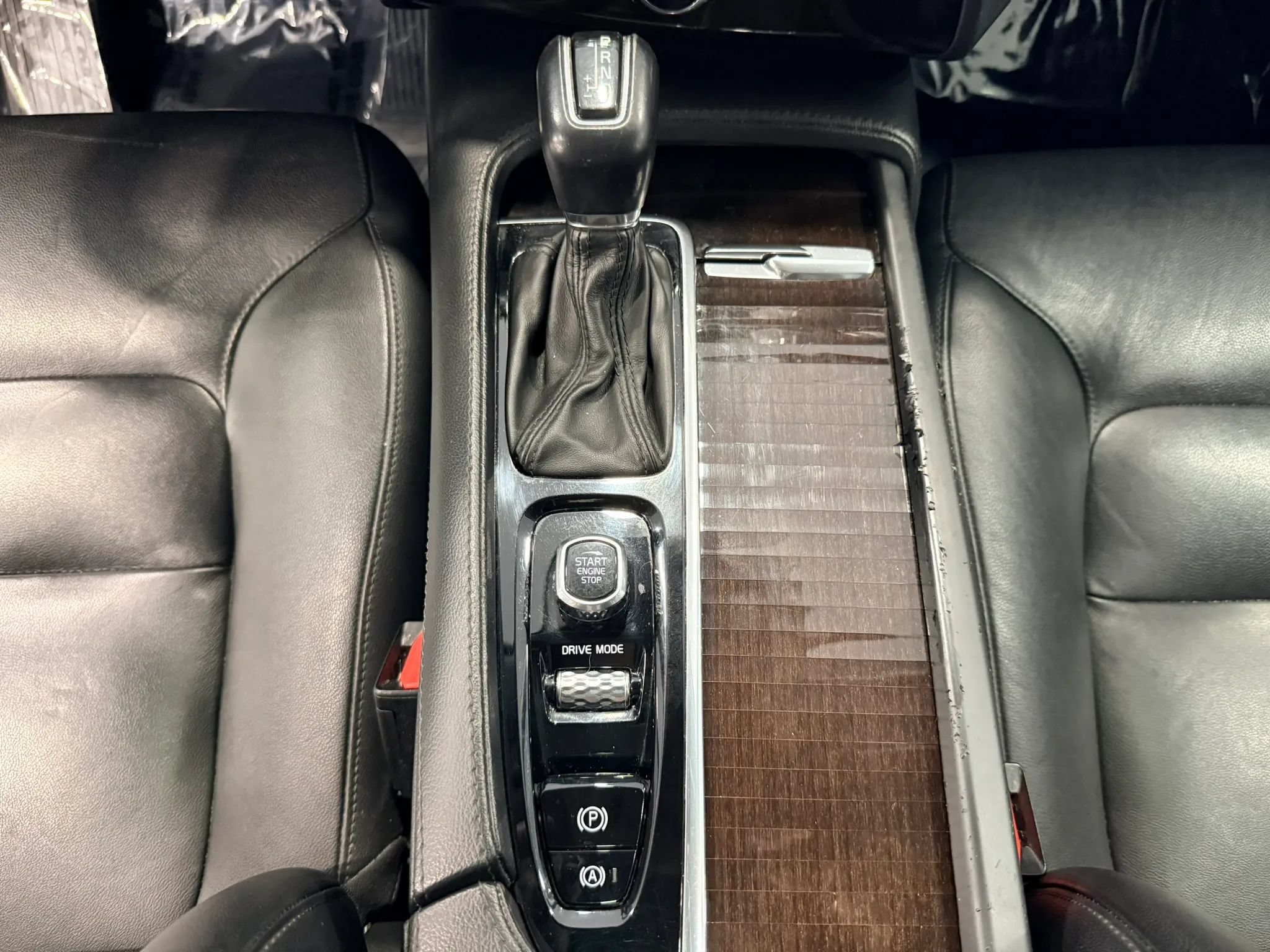 Used 2019 Volvo XC90 T5 Momentum FWD image 24