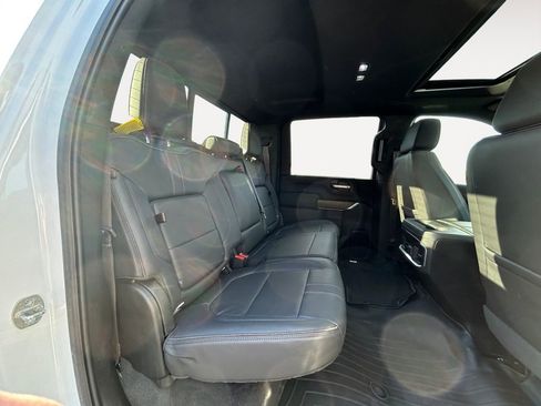 Used 2022 Chevrolet Silverado 3500 High Country w/ Safety Package II image 11