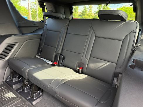 New 2026 GMC Yukon Denali w/ Sun & Power Step Package AWD/4WD image 21