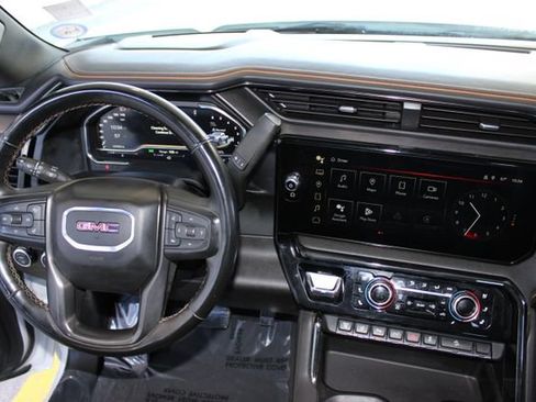 Used 2024 GMC Sierra 2500 AT4 w/ AT4 Premium Plus Package image 29