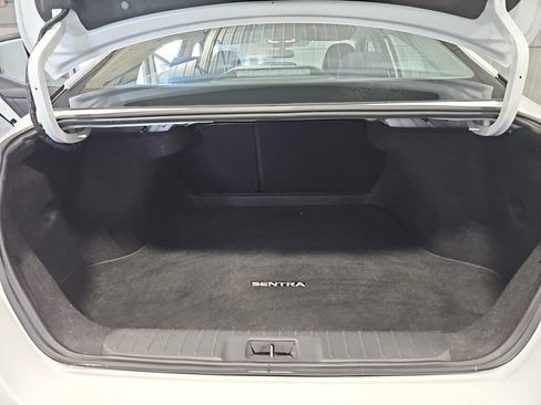Used 2025 Nissan Sentra SV FWD image 12