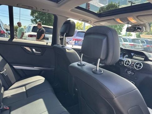 Used 2015 Mercedes-Benz GLK 250 BlueTEC 4MATIC image 26