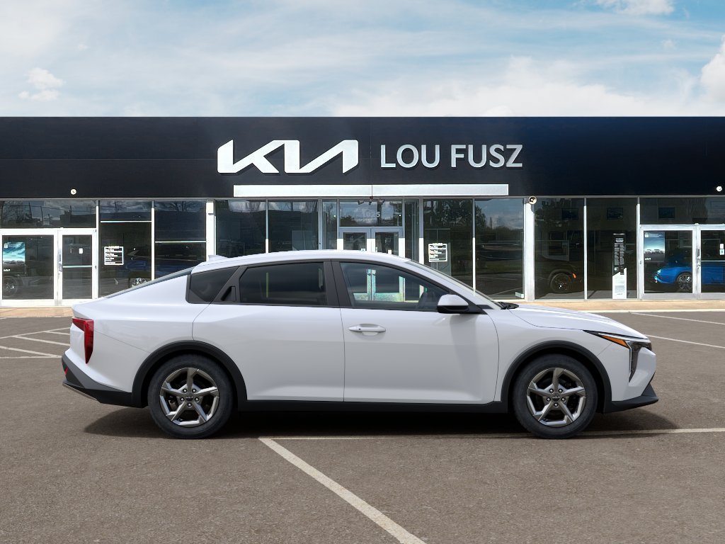 New 2026 Kia K4 FWD image 7