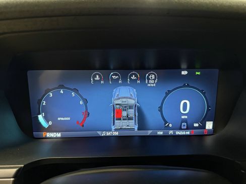 Used 2025 Ford F150 Lariat AWD/4WD image 23