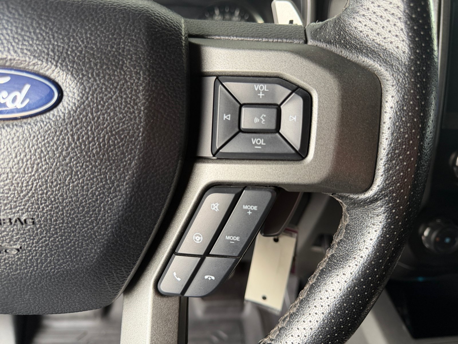 Used 2019 Ford F150 Raptor AWD/4WD image 14