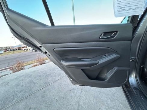 Used 2024 Nissan Altima 2.5 SV image 22