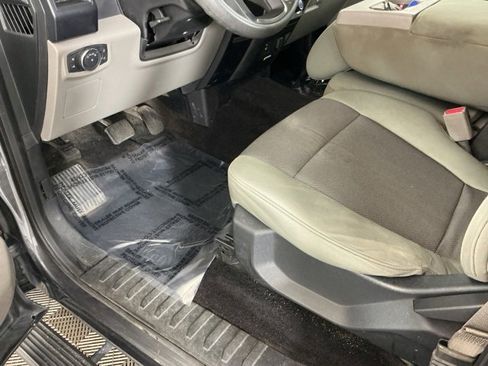 Used 2016 Ford F150 XL w/ Equipment Group 101A Mid image 13