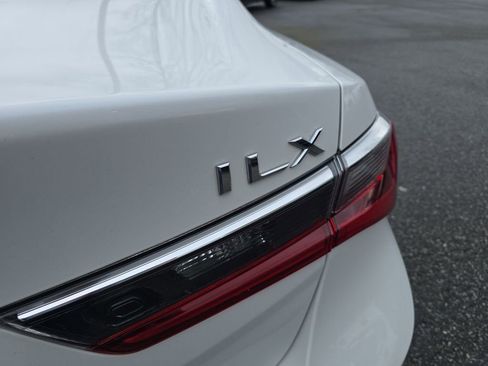 Used 2020 Acura ILX w/ Premium Package image 35
