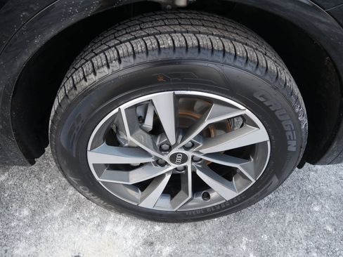 Used 2023 Audi Q5 2.0T Premium Plus w/ Premium Plus Package image 15