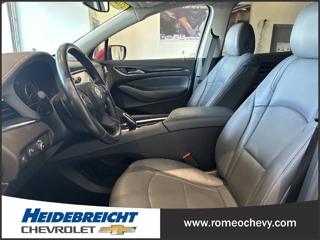 Used 2021 Buick Enclave Essence AWD/4WD image 13