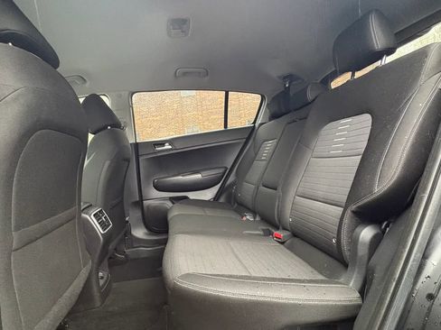 Used 2021 Kia Sportage LX w/ LX AWD Popular Package image 23