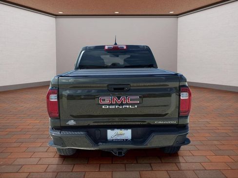 Used 2024 GMC Canyon Denali AWD/4WD image 6