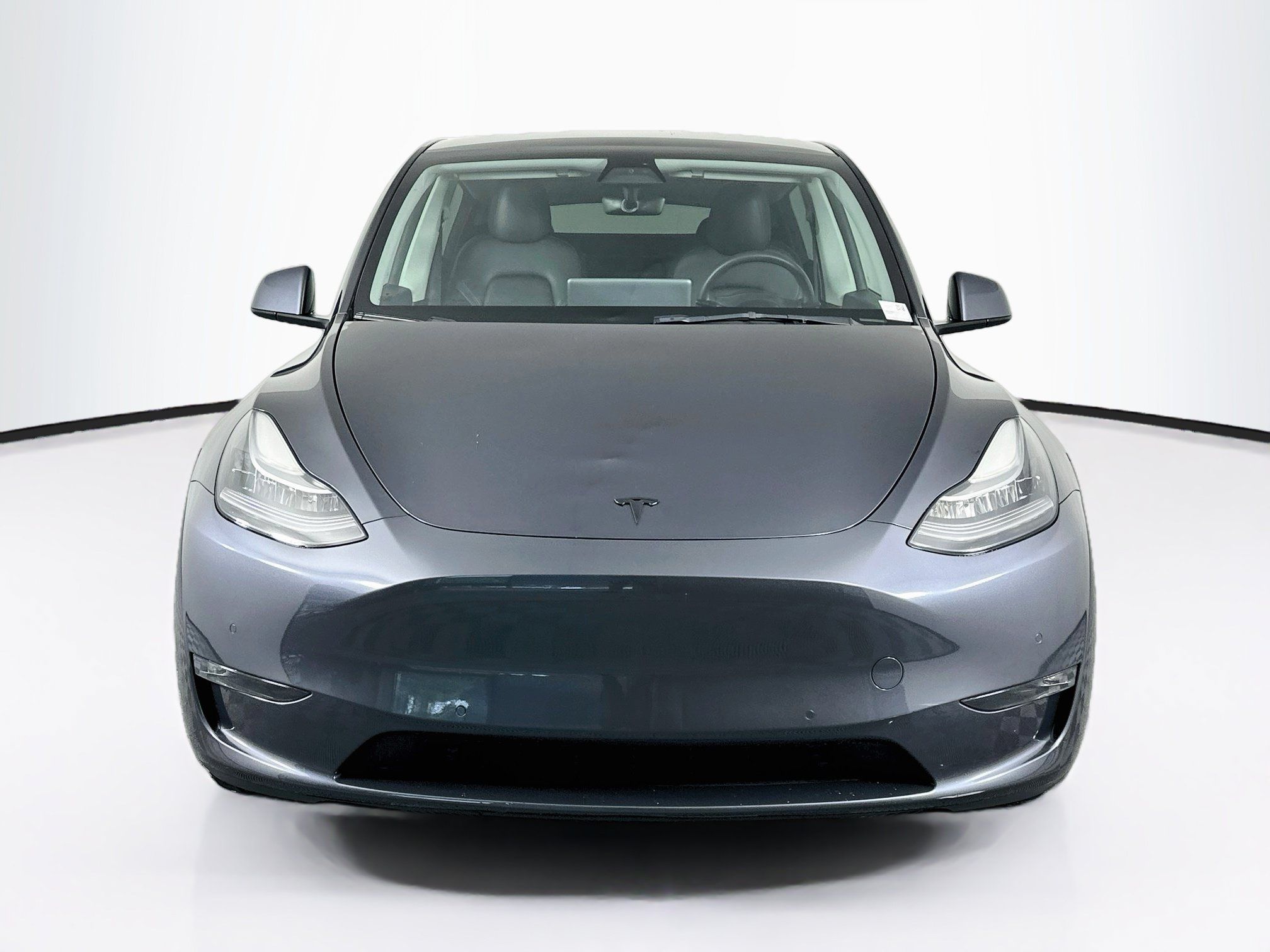 Used 2022 Tesla Model Y Long Range AWD/4WD image 2