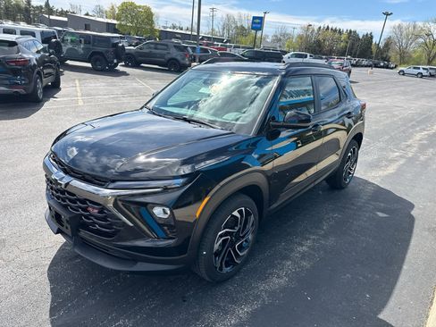 New 2026 Chevrolet TrailBlazer RS AWD/4WD image 3