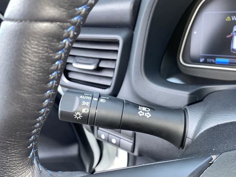 Used 2024 Nissan Leaf SV Plus image 25