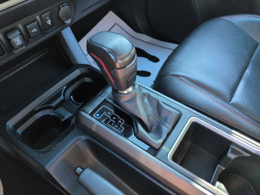 Used 2022 Toyota Tacoma TRD Pro AWD/4WD image 24