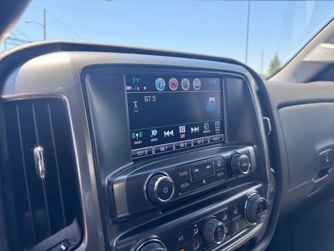 Used 2018 Chevrolet Silverado 1500 LT w/ All Star Edition AWD/4WD image 18