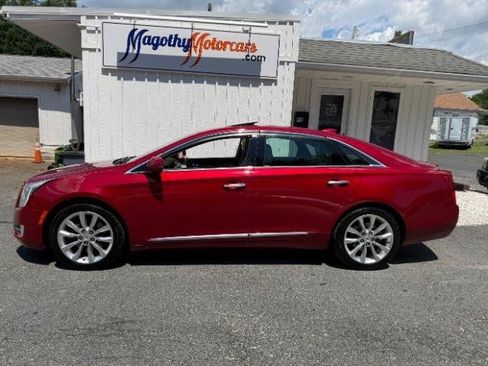 Used 2015 Cadillac XTS Luxury FWD image 6