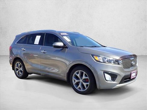 Used 2017 Kia Sorento SX AWD/4WD image 6