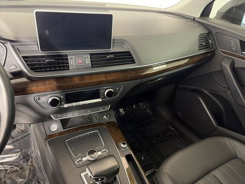 Used 2020 Audi Q5 2.0T Premium Plus image 4
