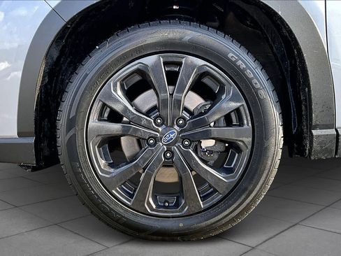 Used 2023 Subaru Forester Sport image 11